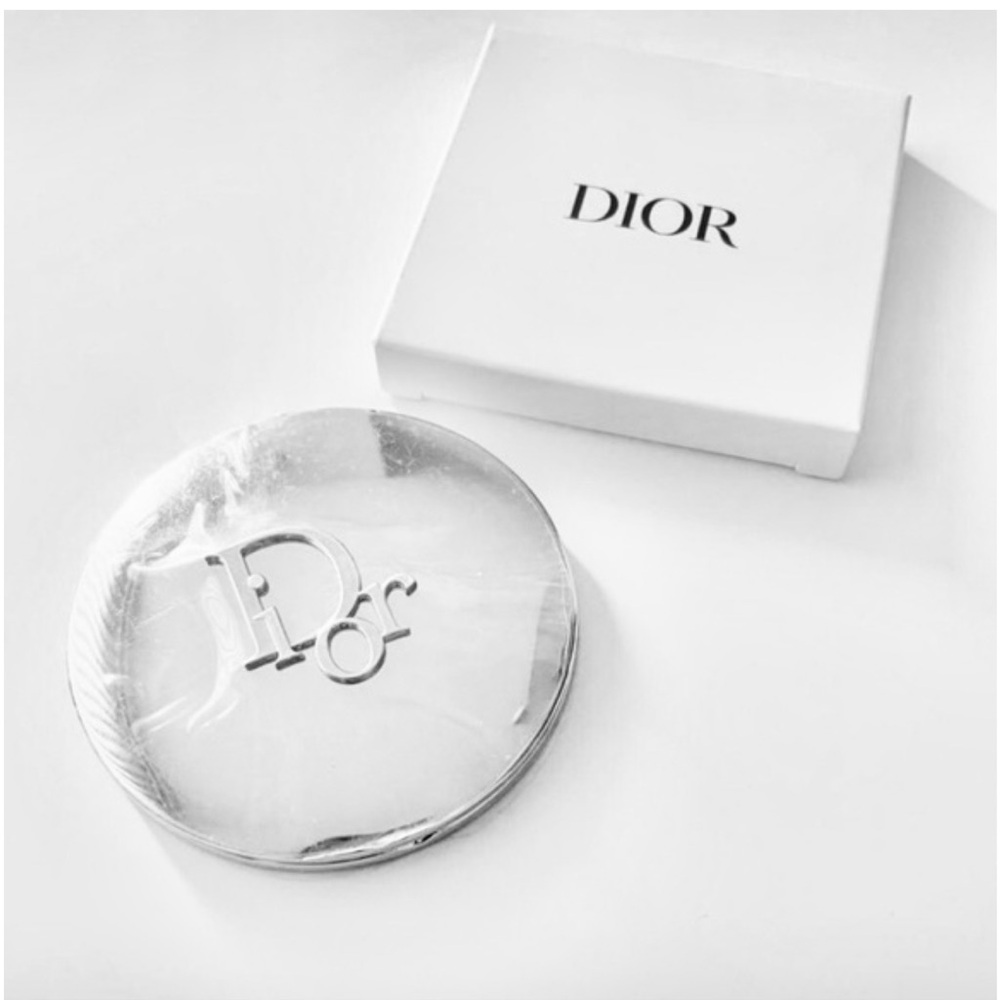 Dior Beauty Silver Double Sided Compact Pocket Mirror Silver New Authentic - Picture 5 of 17